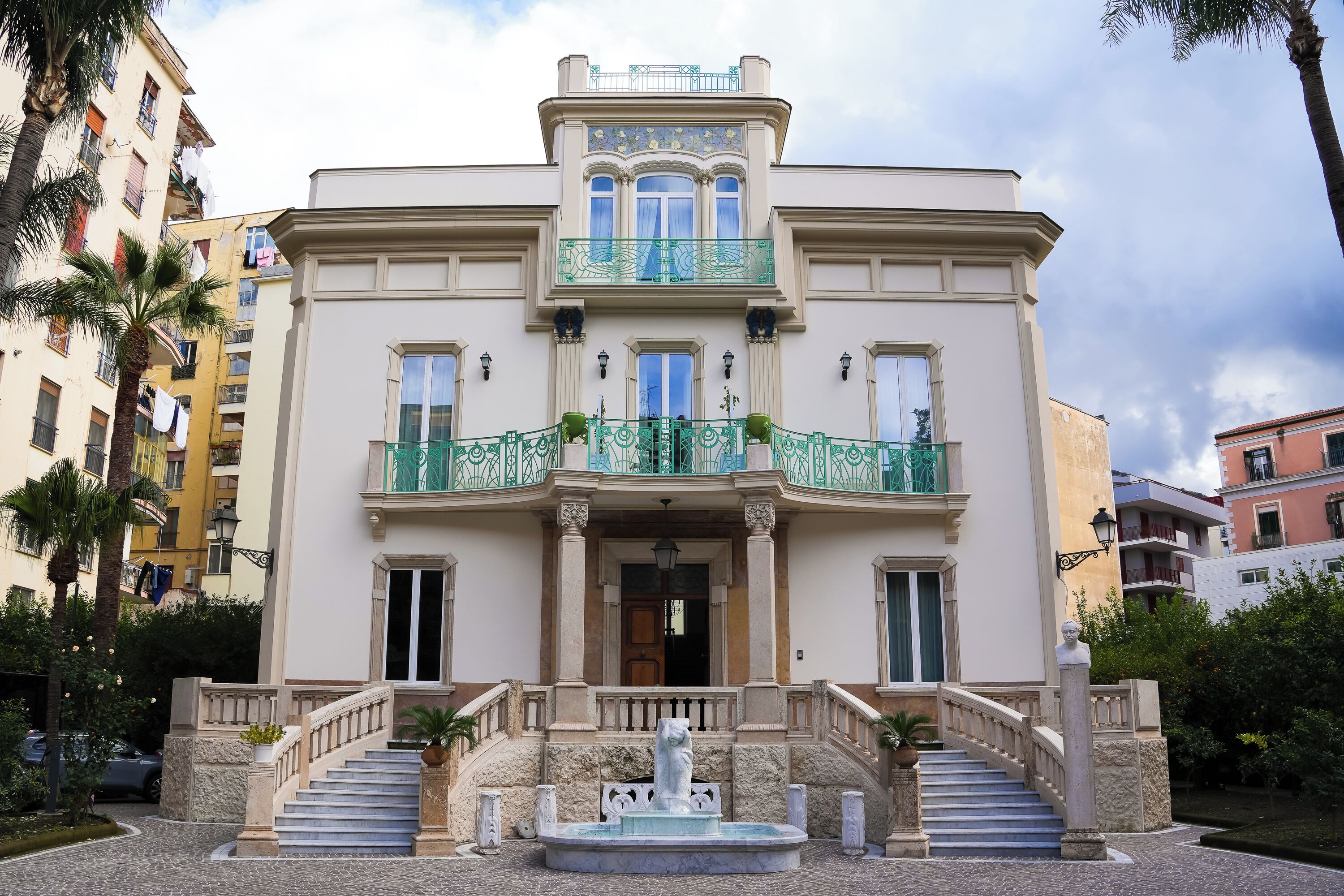 Facciata della struttura