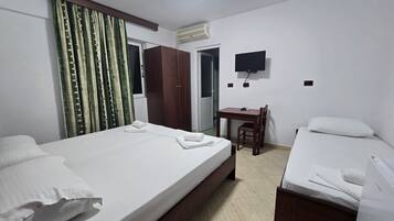 Accès au Wi-Fi (inclus), literie fournie