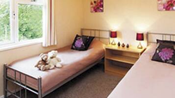 2 bedrooms