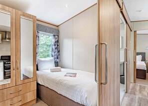 Bedroom, House - Silver Accessible with parking (Bowness-on-Windermere)