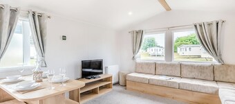 Silver 3, Slps 8, parking