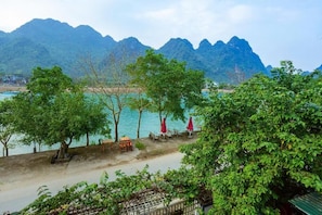 Property grounds - Family homestay (Bo Trach)