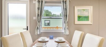 Gold Premium Caravan with parking
