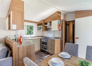 Unclassified image, 2 of 9, button - Silver Premium Caravan with parking (Lizard Peninsula)