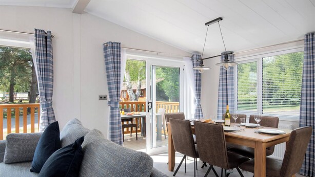 Dining - Deluxe Lodge with parking & decking (Lizard Peninsula)