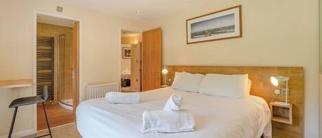 3 bedrooms
