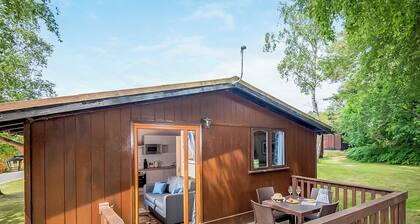 Superior 1, Slps 4, decking