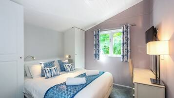 3 bedrooms
