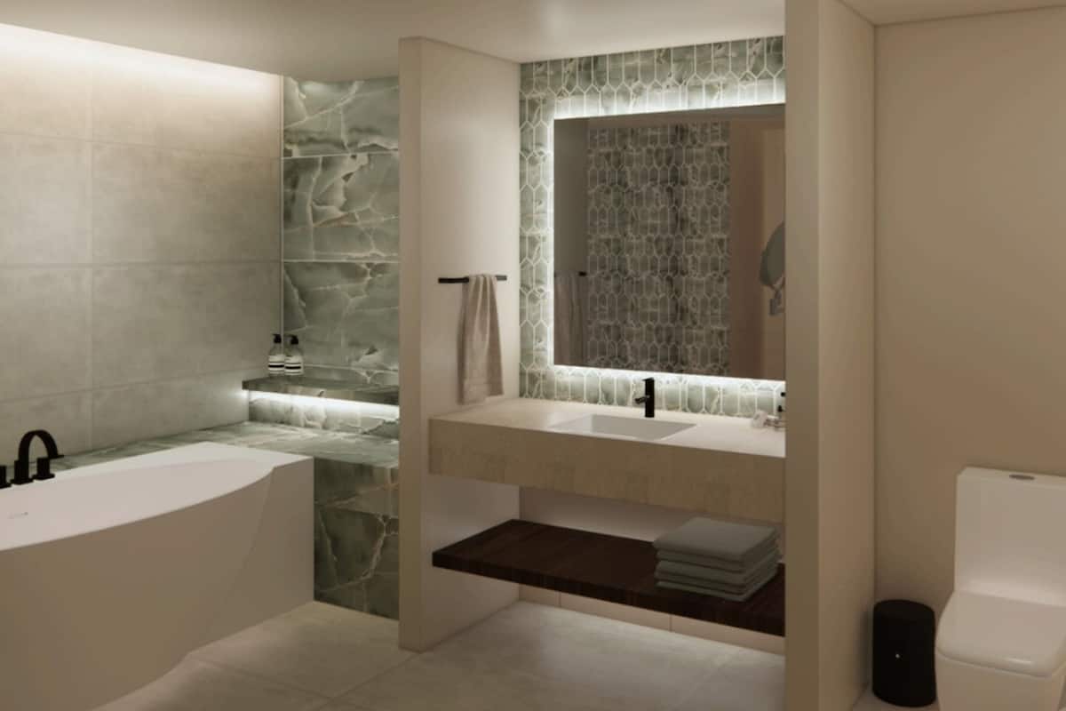 Family Room, Multiple Beds, Non Smoking | Bathroom | Hair dryer, towels, soap, shampoo