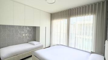 2 bedrooms