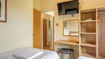 3 bedrooms