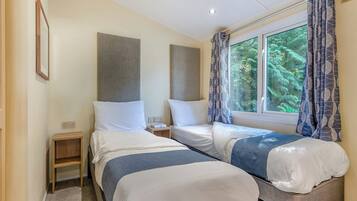 2 bedrooms