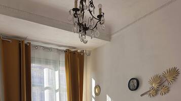 Ferro/asse da stiro, Wi-Fi gratuito, lenzuola