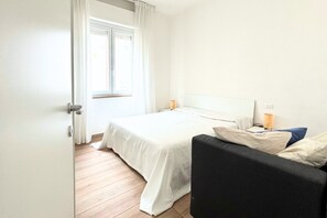 3 camere