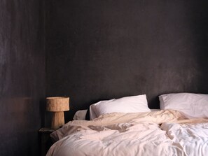 4 chambres, fer et planche à repasser, Wi-Fi, draps fournis