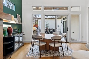 Dining - Modern East Austin Retrest + Movie Room + Outdoor Kitchen + Near Downtown (Austin)