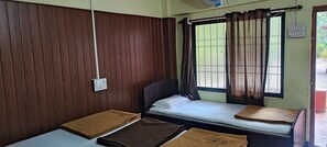Room - Wild Flower Homestay (Dandeli)