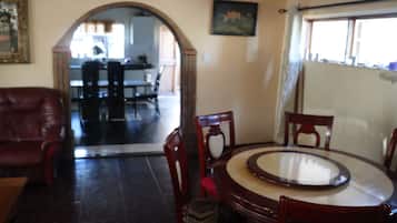 Kamar Double | Tempat makan