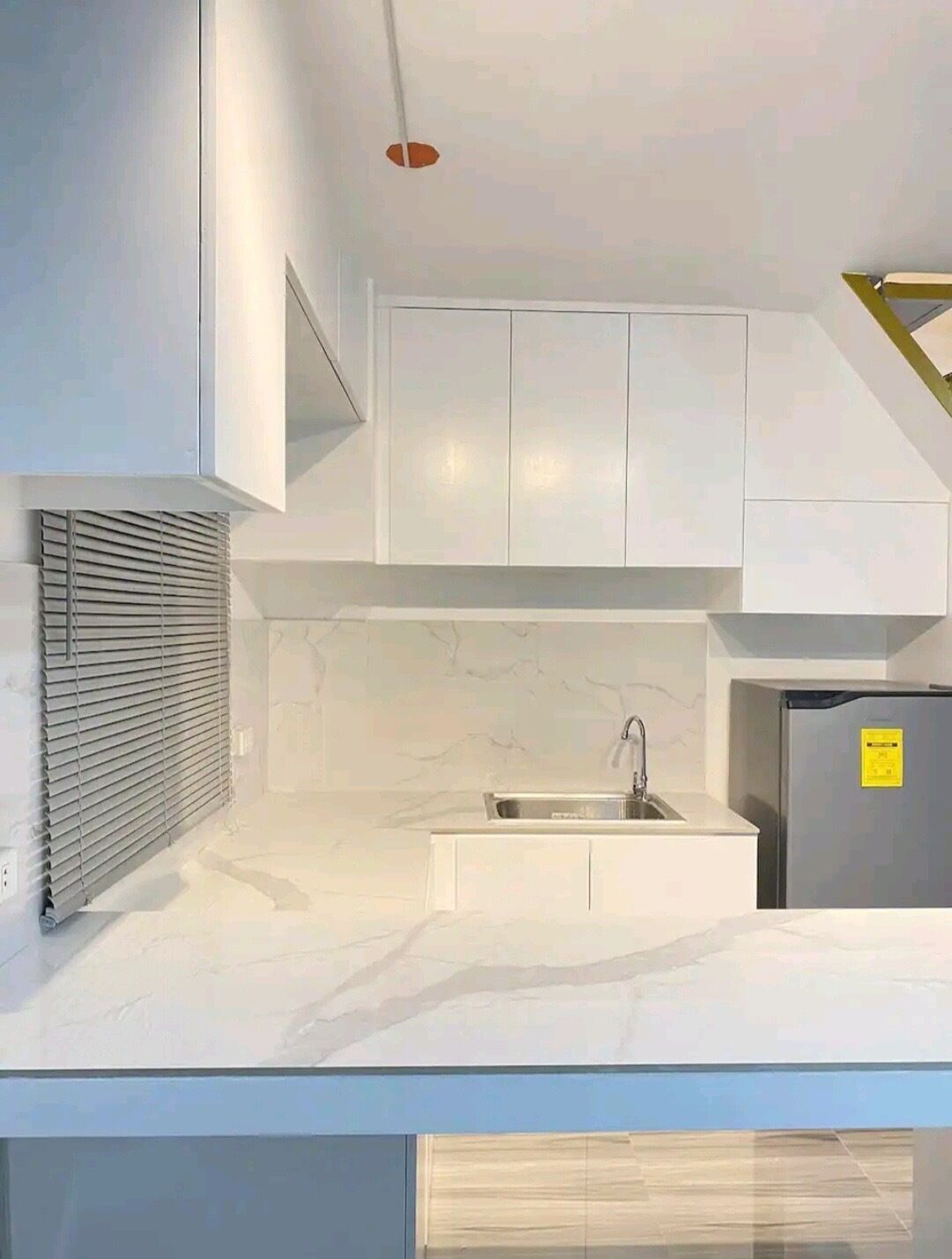 المنشأة من الداخل