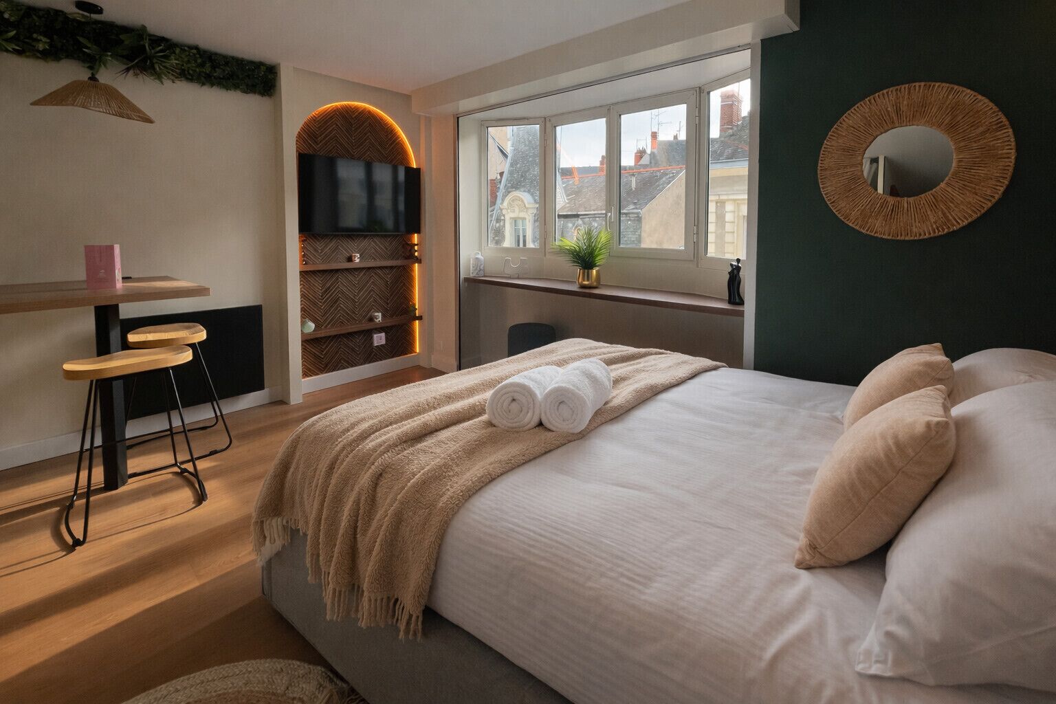 Bügeleisen/Bügelbrett, kostenloses WLAN, Bettwäsche