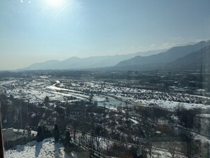 Quang cảnh nhìn từ nơi lưu trú