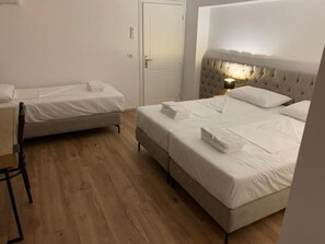Classic-Dreibettzimmer, Balkon