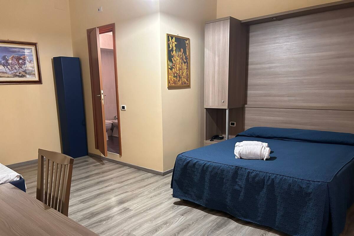 Standard-Doppel- oder -Zweibettzimmer | Kostenloses WLAN