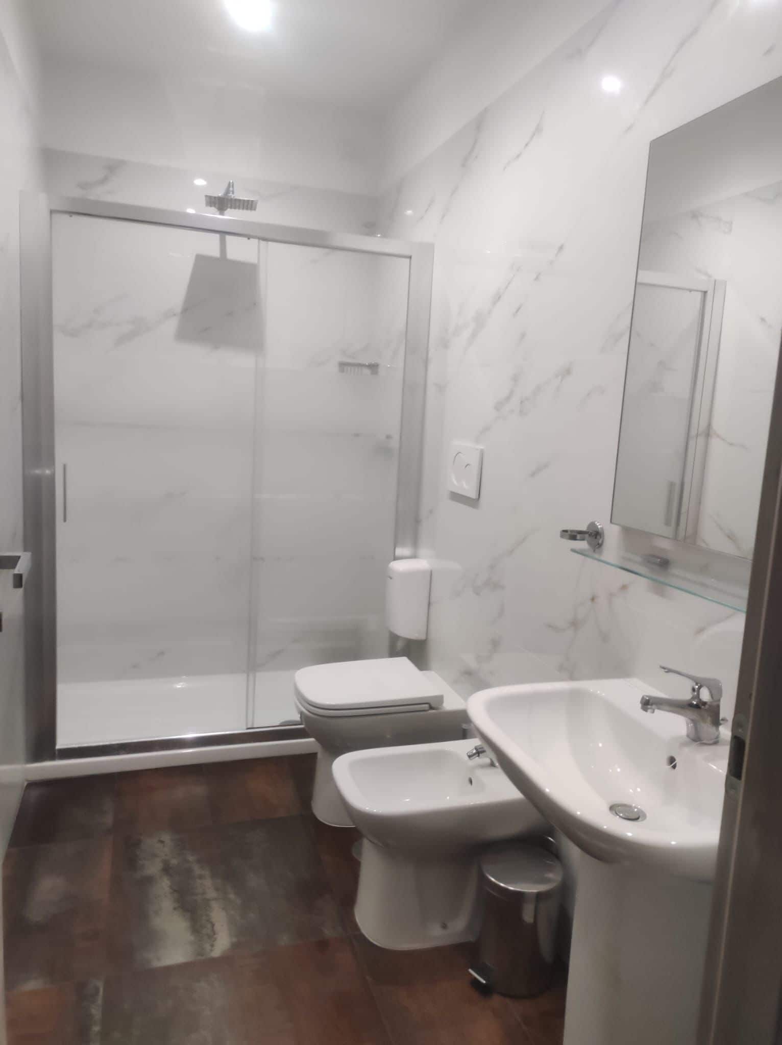 Comfort Triple Room | Bathroom | Hair dryer, bidet, towels, soap