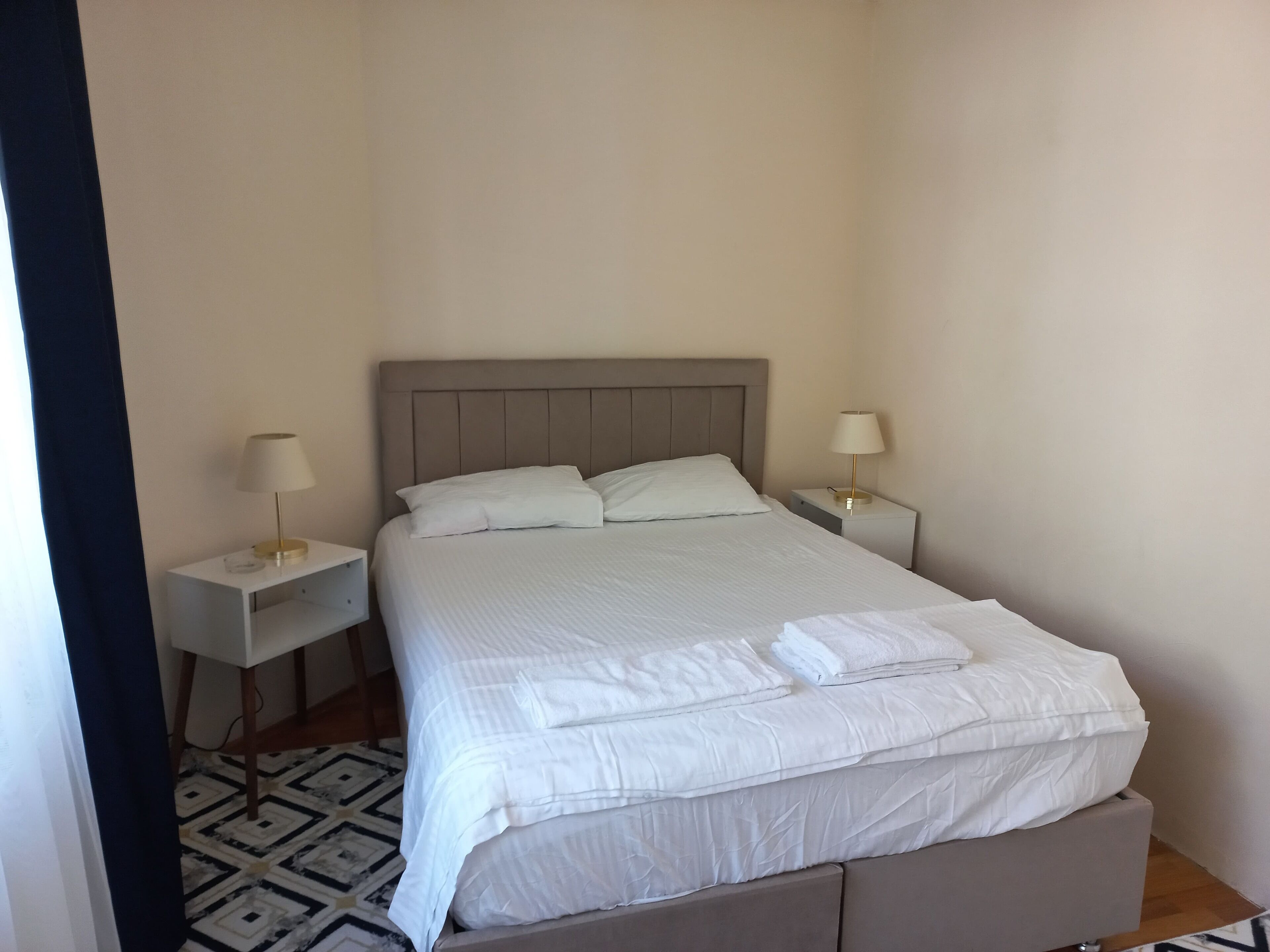 Suite Deluxe | Una scrivania, postazione laptop, Wi-Fi gratuito