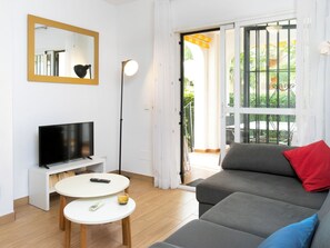 TV - Valparaiso by Interhome (Nerja)