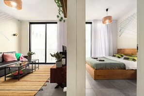 Bügeleisen/Bügelbrett, WLAN, Bettwäsche