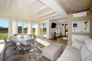 TV - Villa Casanova by Alfareal (Castiglione della Pescaia)