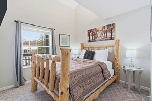 Condo, Multiple Beds, Patio, Garden View (Fall Creek Farmhouse) - Fall Creek Farmhouse For 6 (Branson)