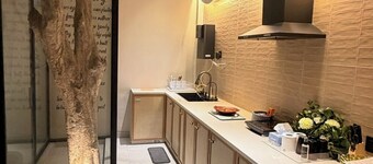 Kutir27 | 27 steps from Western Gate - Taj Mahal