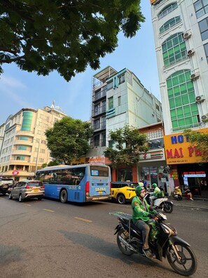 Exterior - Came House - Near Bui Vien street (Ben Thanh)