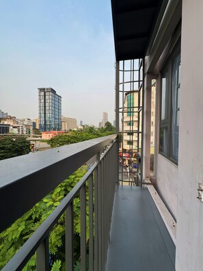 Balcony - Came House - Near Bui Vien street (Ben Thanh)