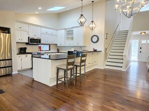 Fridge, microwave, oven, dishwasher - Sandstorm-New for 2026, Pet Friendly Home with Great Outdoor Space (Pawleys Island)