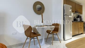 Apartment, Balcony | Dining