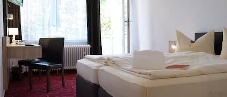 Double Room, Balcony, City View | In-room safe, desk, iron/ironing board, free WiFi