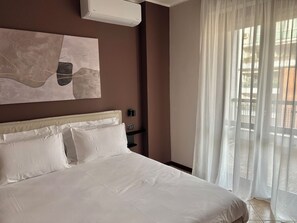 1 bedroom, iron/ironing board, travel cot, free WiFi - My Fiorella Apartment - Modern and elegant stay in the heart of Umbria (Terni)