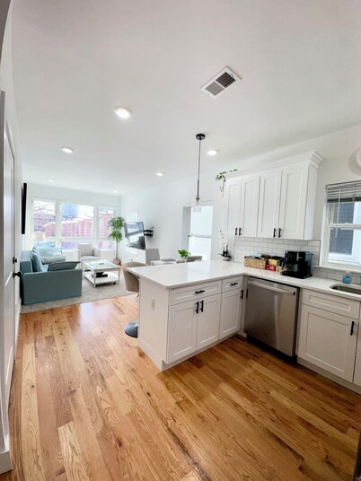 MetroElite 3BR/2 bath Suites/Metlife/EWR&Access to NYC