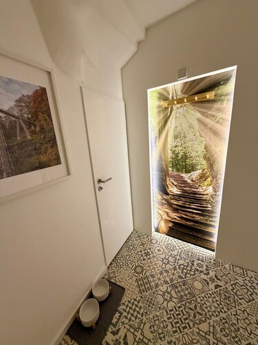 Moderne und stilvolle Ferienwohnung Kathy - Parkplatz, Sauna, Balkon