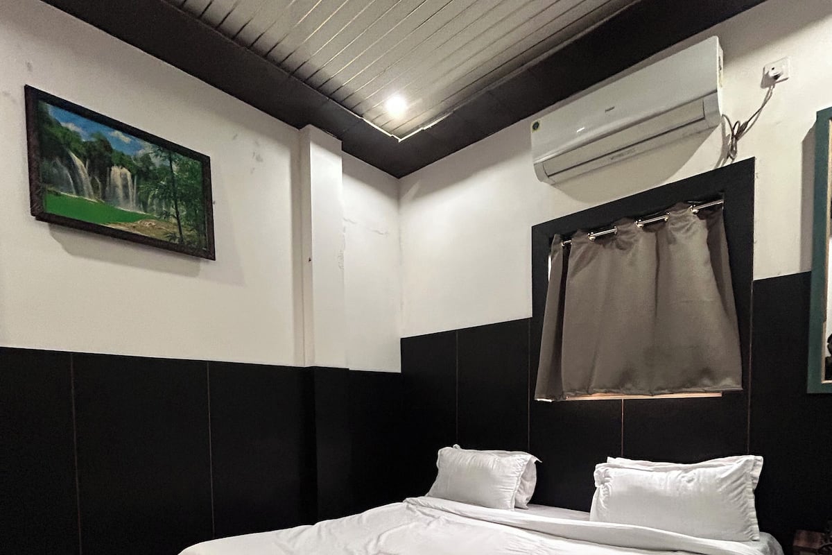 Deluxe-Einzelzimmer | Schreibtisch, laptopgeeigneter Arbeitsplatz, kostenloses WLAN