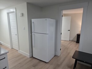 Interior - Relax and give yourself a retreat in this cozy space in a quiet Moncton North (Moncton)