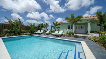 Apartment | 3 bedrooms, Internet