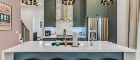 Hus | 4 soveværelser, internet