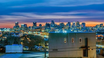 Rumah | 4 kamar tidur dan internet