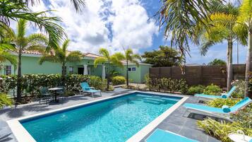 House | 3 bedrooms, high-speed internet