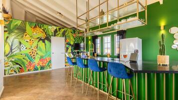 House | 3 bedrooms, high-speed internet