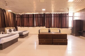 Grand Room, River View, Lakeside | Individually furnished, desk, laptop workspace, free WiFi